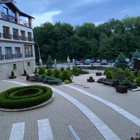 в отеле 