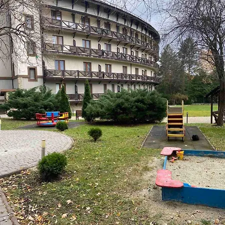 в отеле 